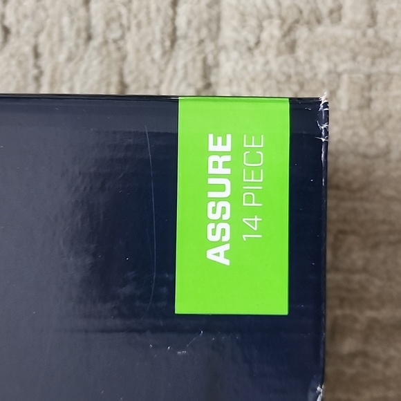 Henckels 14 piece knives - Picture 2 of 8